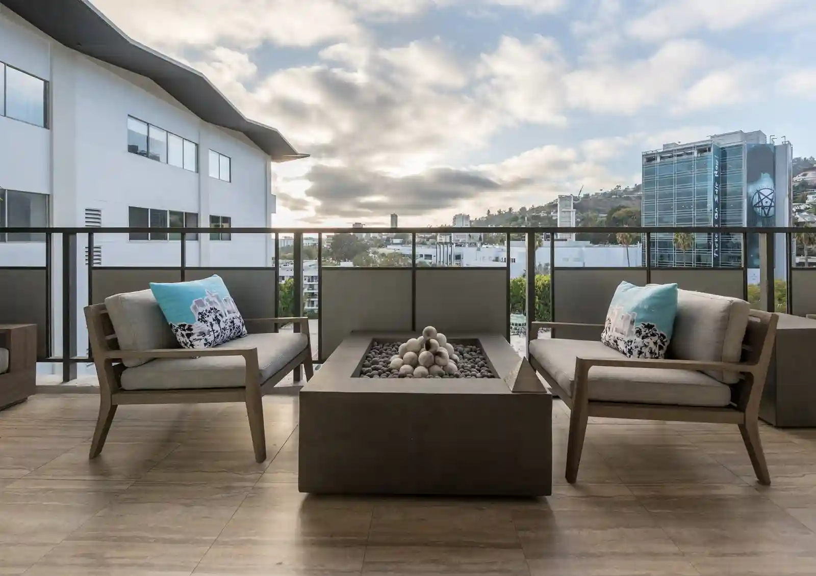 dlf-the-arbour-sector-63